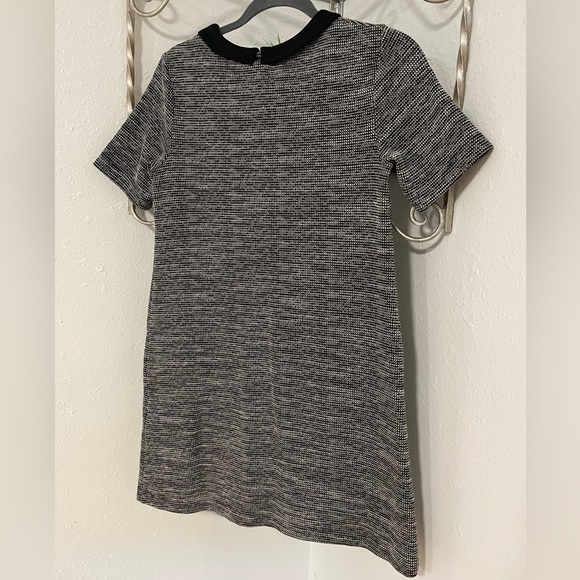 H&M Divided Collared Box Dress - Picture 3 of 8